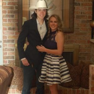 Meet your Posher, Abigail